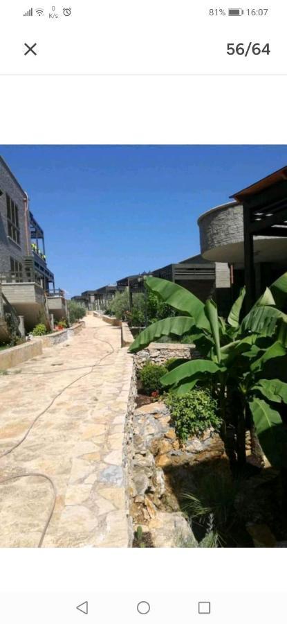 Vila Rina At Aquamarine Residence Vlore Bagian luar foto