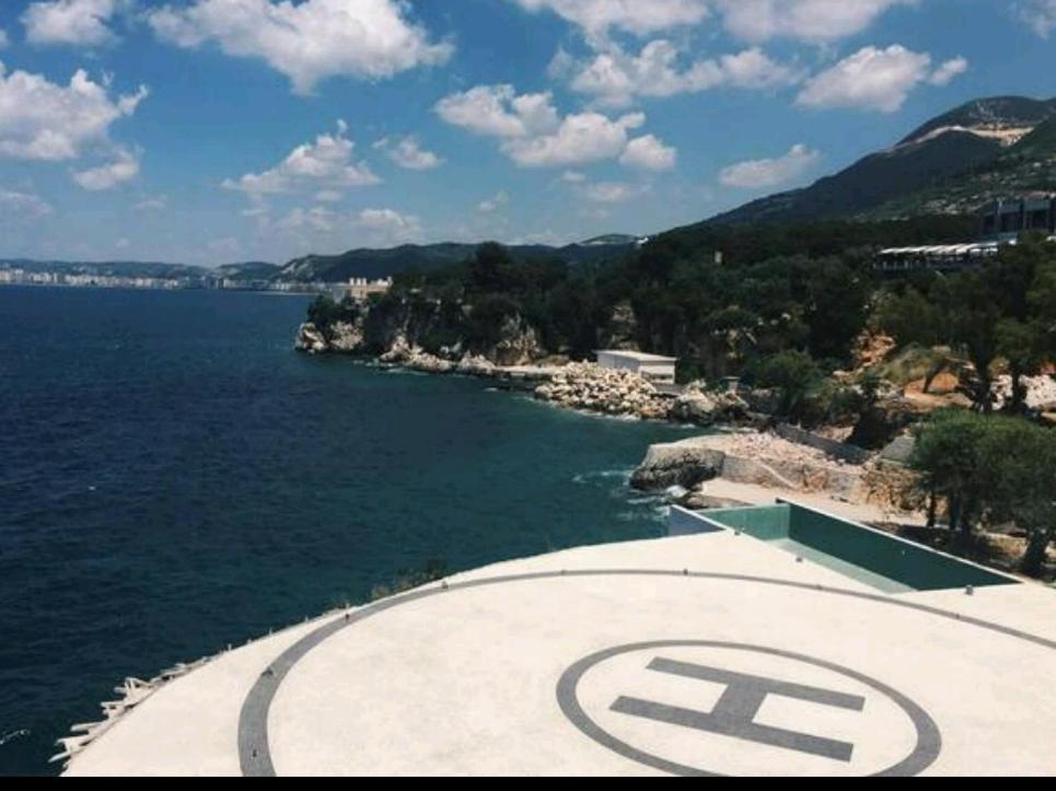 Vila Rina At Aquamarine Residence Vlore Bagian luar foto